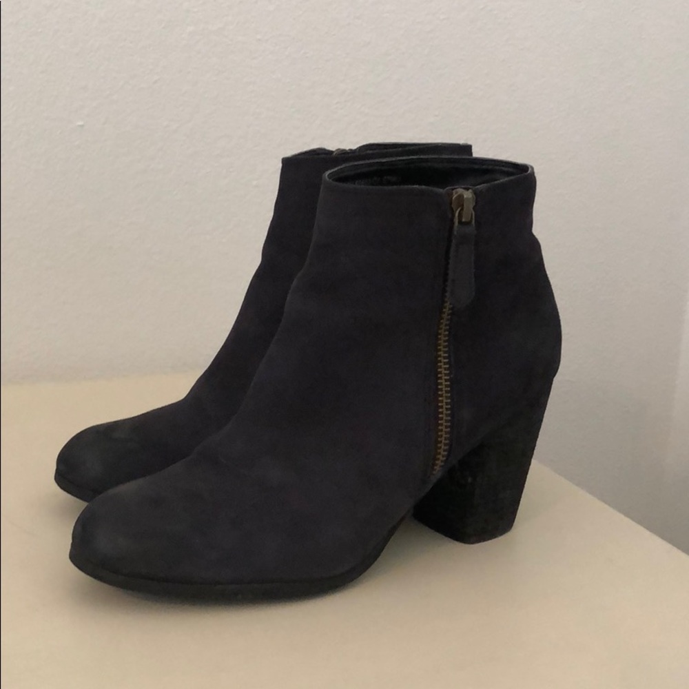 BP Trolley ankle booties